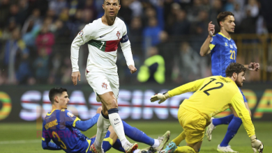 Ronaldo ghi cú đúp trong ngày Bồ Đào Nha thắng 5-0